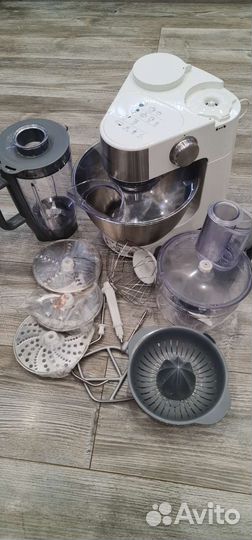 Кухонный комбайн Kenwood km28