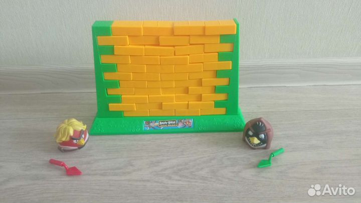 Игра Энгри-бердс