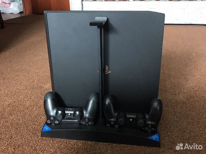 Игровая приставка ps4 pro 1tb