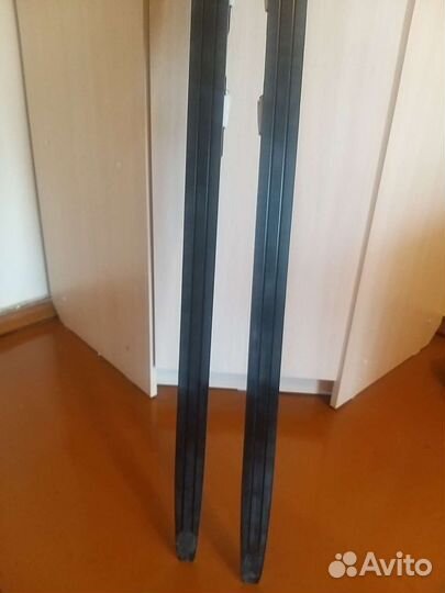 Беговые лыжи