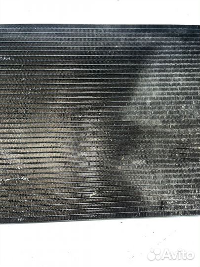 Радиатор кондиционера VW Touareg 3.2