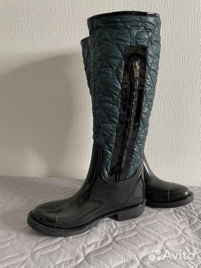 Женские резиновые сапоги