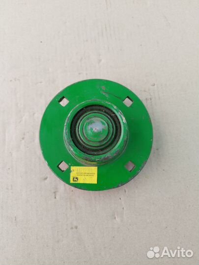 John Deere AN212394 ступица
