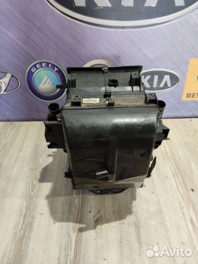 Корпус печки отопителя Nissan primera P12