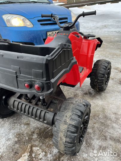 Квадроцикл детский электрический бу