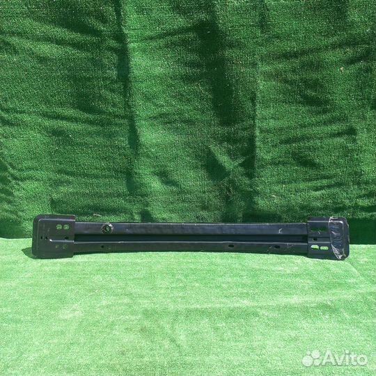 Усилитель переднего бампера toyota camry xv 40