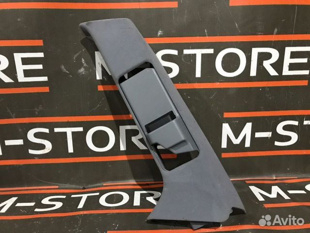 Обшивка стойки задняя правая Mercedes-Benz E-Class