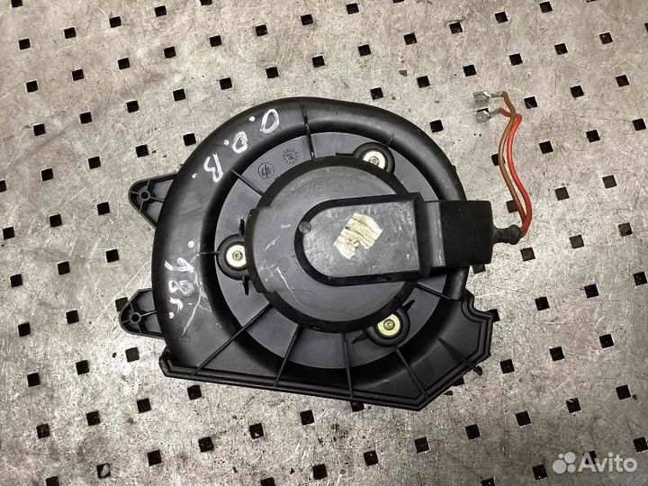 Моторчик печки Opel Omega