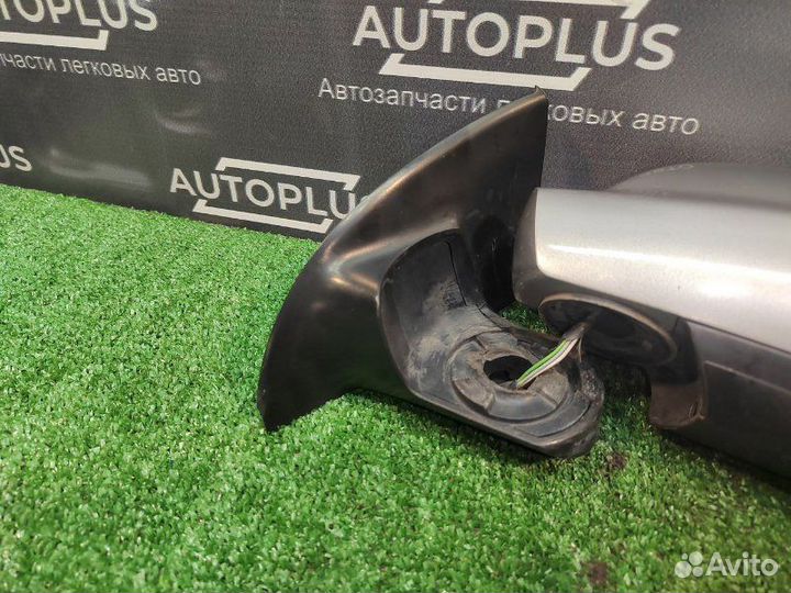 Зеркало левое Peugeot 307 хэтчбек 1.6 NFU