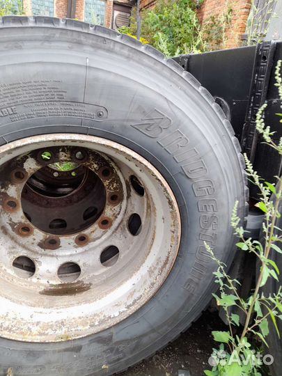 Резина Bridgestone 315*70 радиус 22,5