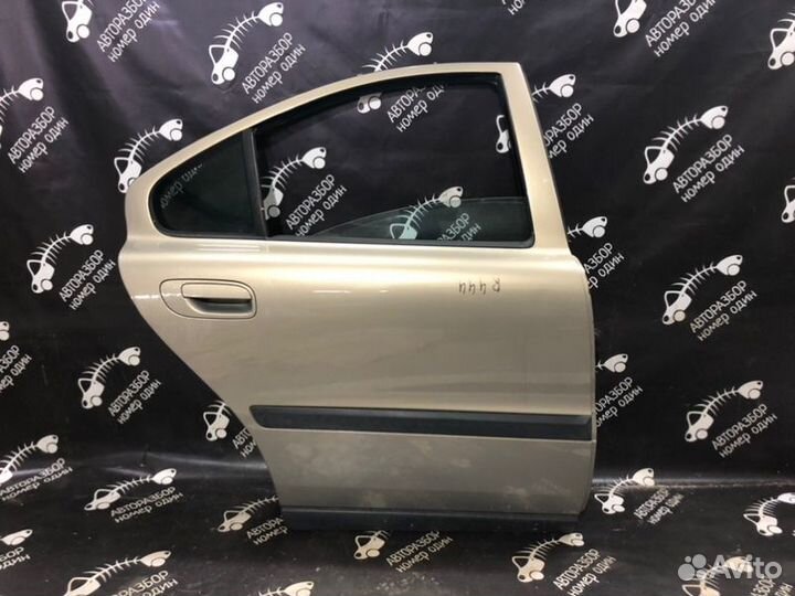 Дверь задняя правая Volvo S60 2.5L B5254T2 2003