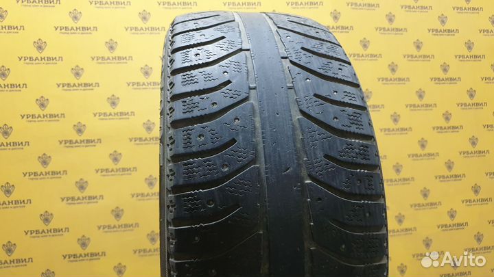 Bridgestone Ice Cruiser 7000 215/50 R17