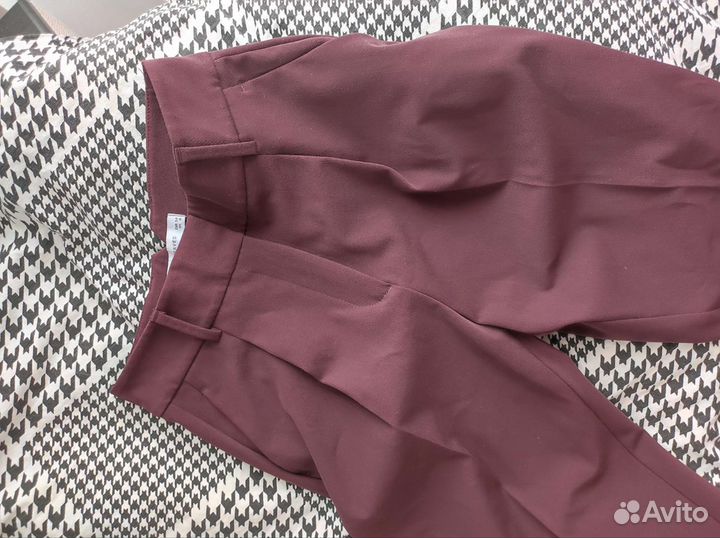 Брюки- бананы reserved