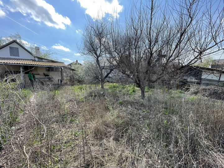 Дом 32 м² на участке 5 сот.