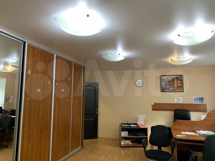 Свободного назначения, 158 м², отд. вход