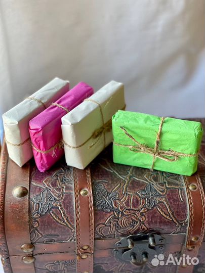 Мыло ручной работы из растительных масел