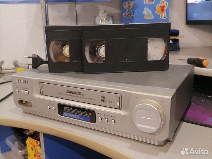 Видеомагнитофон samsung