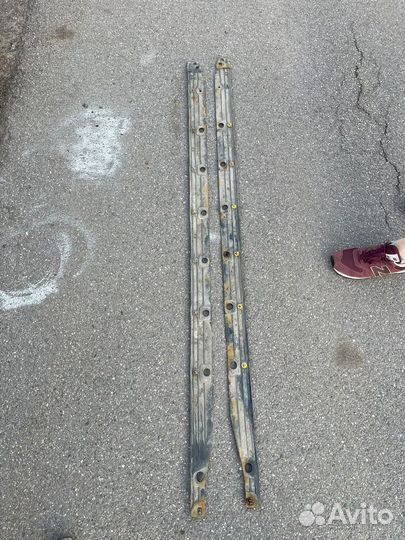 Накладки на порог corolla E12