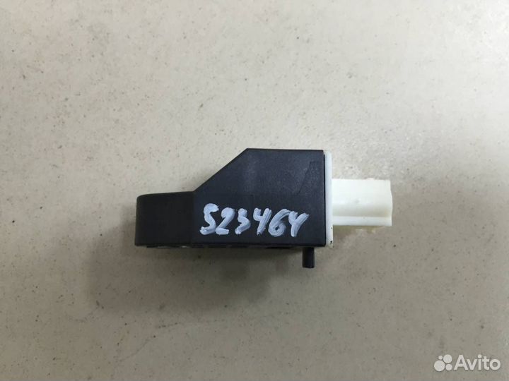 Датчик AIR BAG Hyundai i40 VF 2011