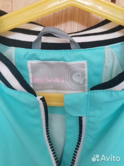 Ветровка для девочки 140