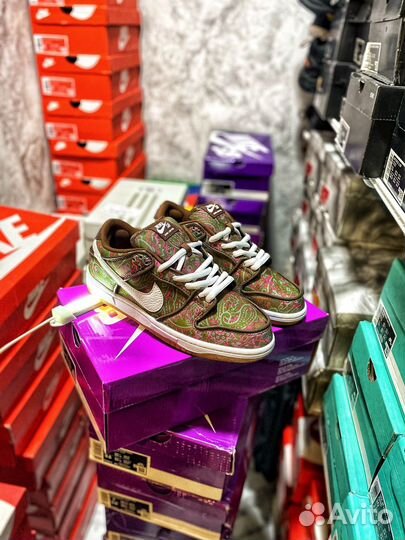 Кроссовки Nike SB Dunk Low