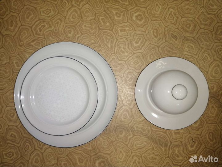 Тарелки под второе 6шт.и большое блюдо