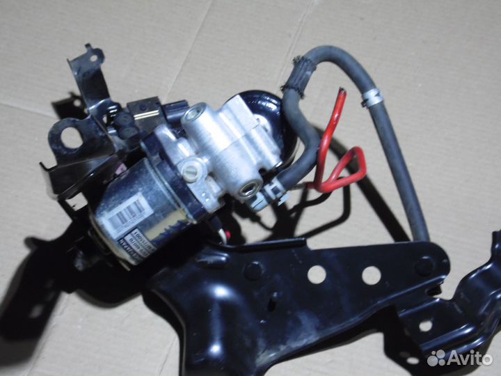 Электронный усилитель тормозов Лексус RX450H