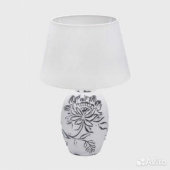 Лампа настольная с абажуром Flower