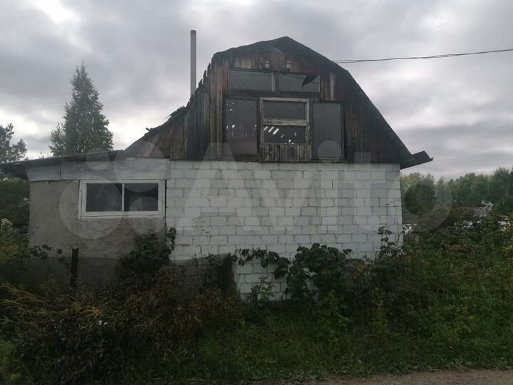 Дача 30 м² на участке 6 сот.