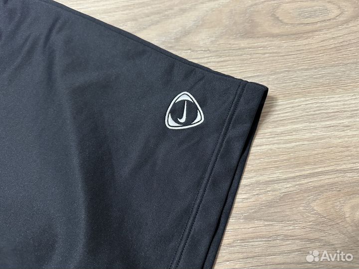 Винтажные шорты Nike оригинал (XL)