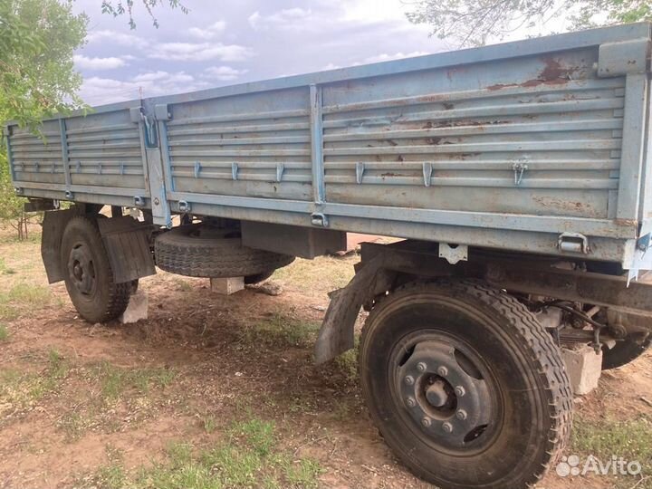 Прицеп бортовой Автоприцеп 865901, 1990