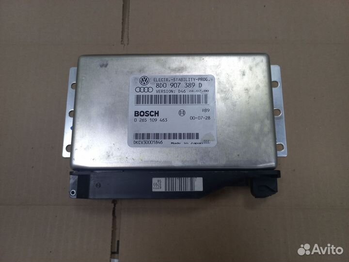Блок управления стабилизации ESP ABS 8D0907389D