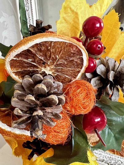 Осенняя поделка из природных материалов