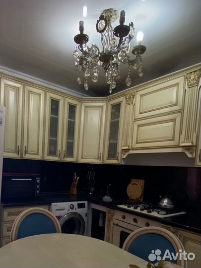 Кухонный гарнитур угловой