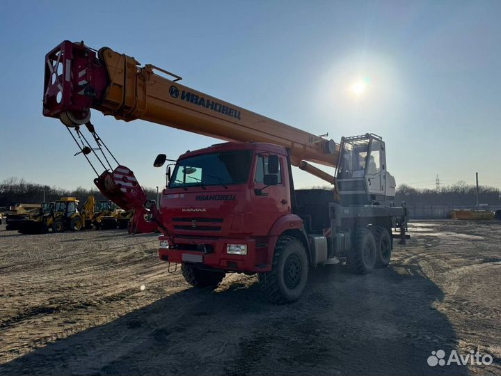 Ивановец КС-45717К-3Р, 2023