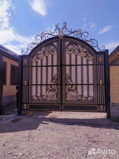 Кованые ворота