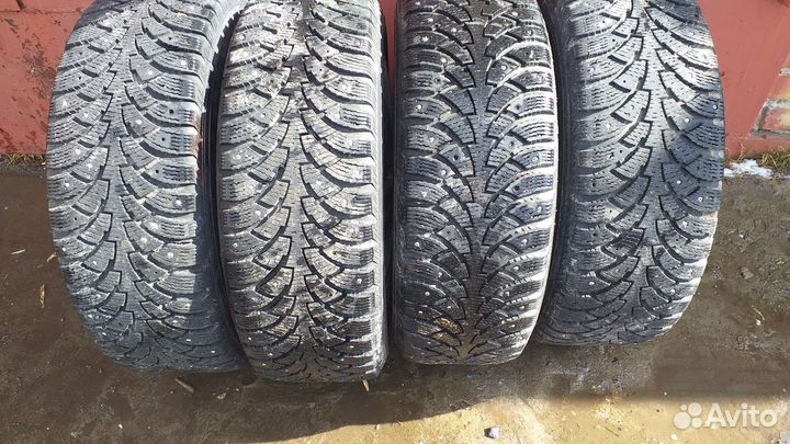 Колёса в сборе с колпаками R16