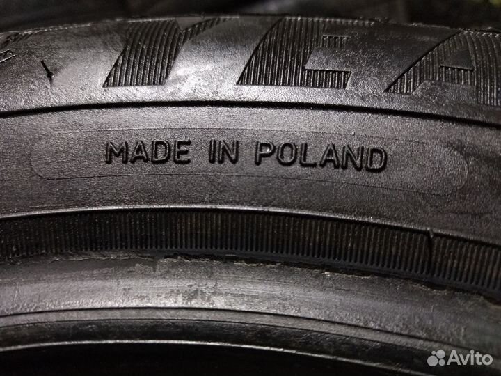 Goodyear UltraGrip 8 185/60 R15 88T