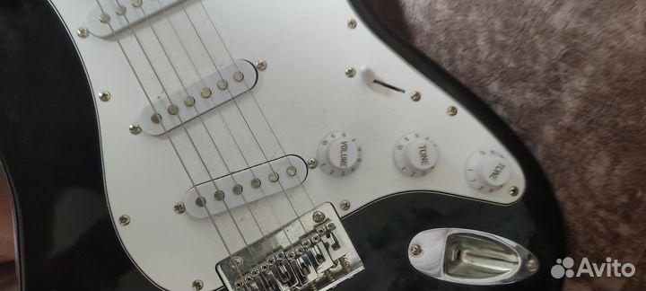 Электро гитара fender