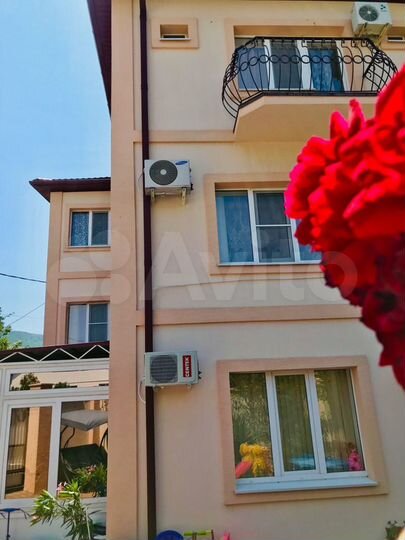 Комната 20 м², 1/3 эт.