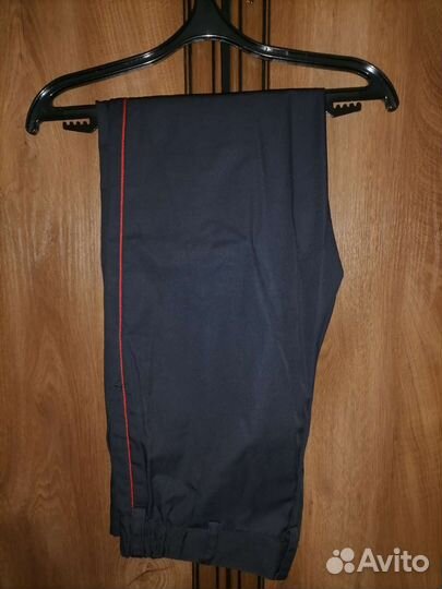 Женская форма полиции