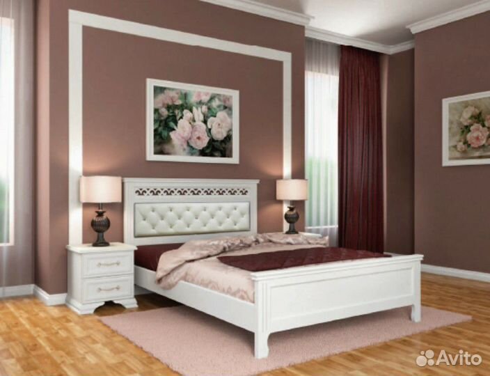 Кровать с мягким изголовьем 