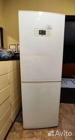 Холодильник LG