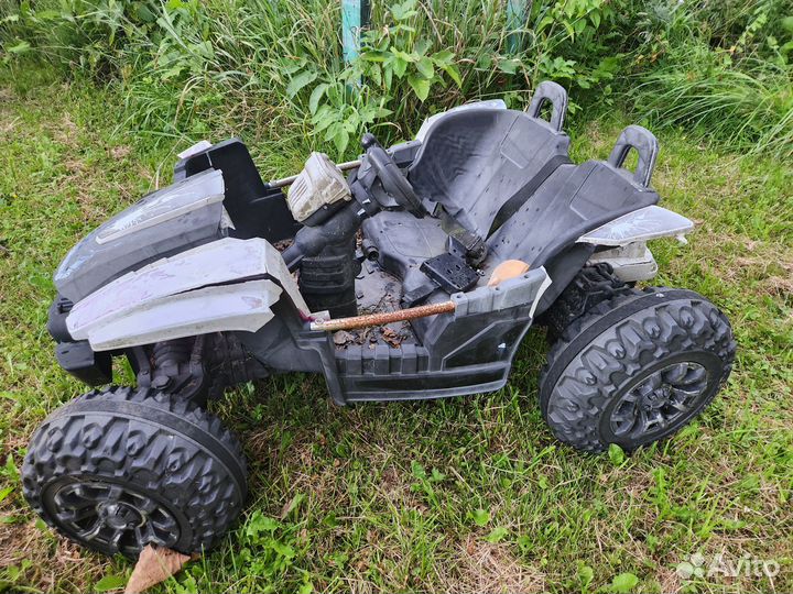 Детский электромобиль двухместный