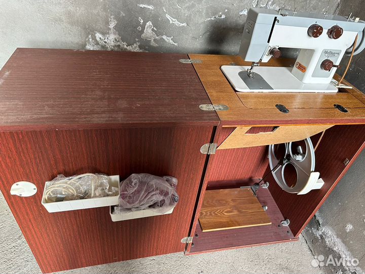 Швейная машинка