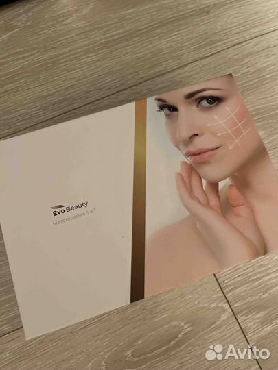 Аппарат для лифтинга лица Evo Beauty