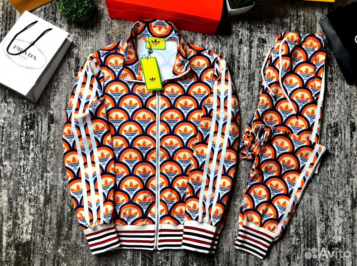 Спортивный костюм Adidas