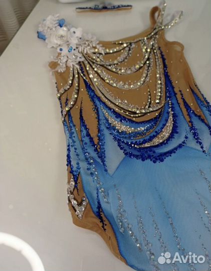 Купальник для художественной гимнастики