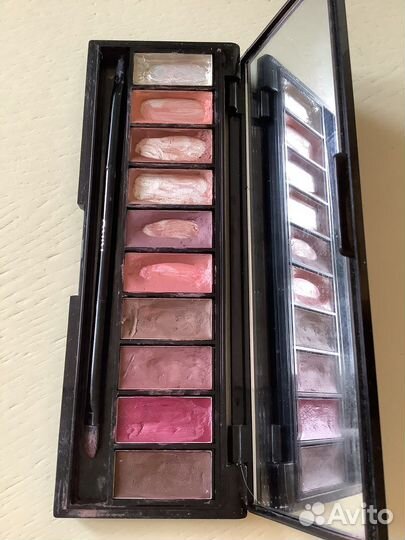 Губная помада