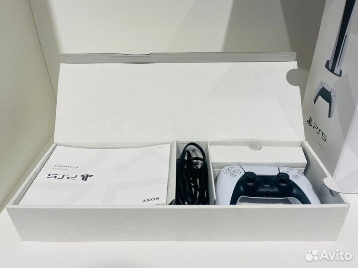 PlayStation 5 с Дисководом Б/У CFI-1108